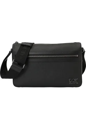 Michael Kors Axelremsväska