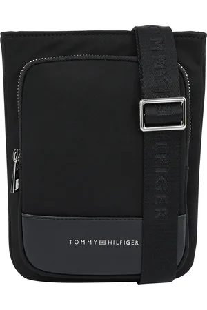 Tommy Hilfiger Axelremsväska