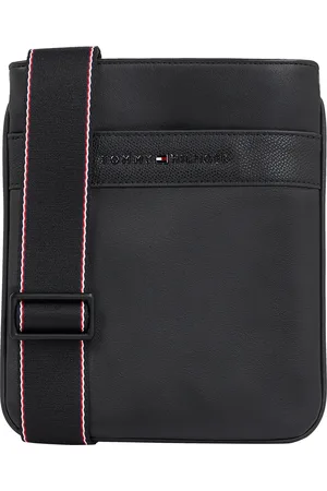 Tommy Hilfiger Axelremsväska 
