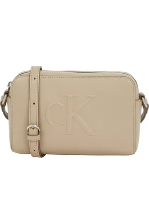 Calvin Klein Axelremsväska