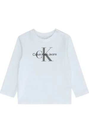 Calvin Klein T-shirt
