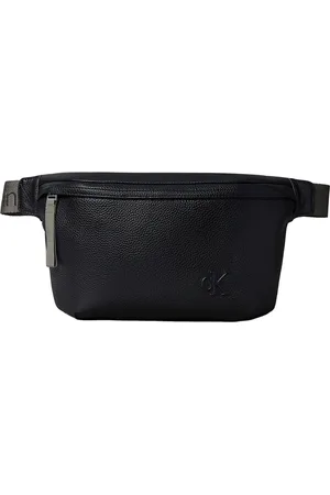 Calvin Klein Magväska