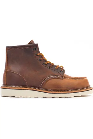Red Wing Butik För Klassiska Moc Toe R&T Herrkängor I Kopparbrunt.
