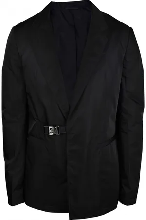 Givenchy Chargement en cours...