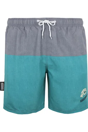 Guggen Mountain Badshorts för män med mönsterränder gröna