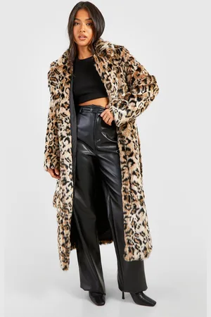 Boohoo Petite Lång Kappa I Fuskpäls Med Knytskärp