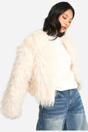 Boohoo Petite Jacka I Lurvig Päls Med Låg Axelsöm