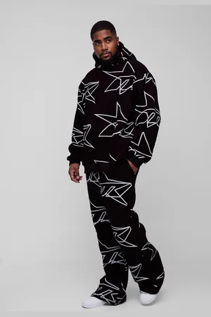 Boohoo Plus Oversize Mönstrad Träningsoverall Med Huva Och Utsvängda Ben