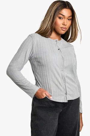 Boohoo Plus Ribbad Kofta Med Knappar