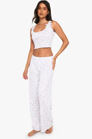 Boohoo Blommig Pajamas Med Väst Och Byxor