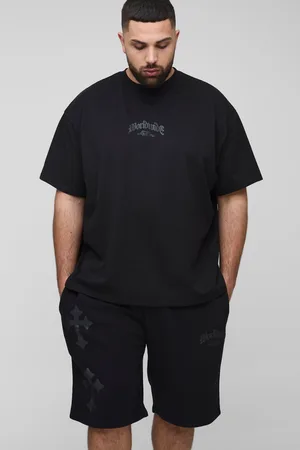 Boohoo Plus Worldwide Oversize T-Shirt Och Shorts Med Tryck