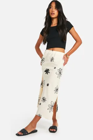 Boohoo Blommig Midaxikjol Med Tryck