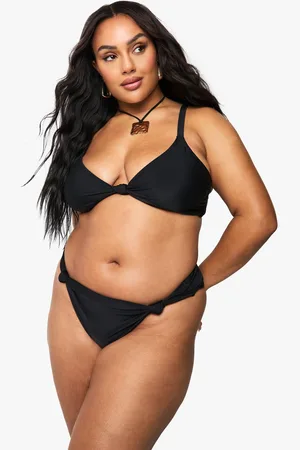 Boohoo Plus Bikiniöverdel Med Knut