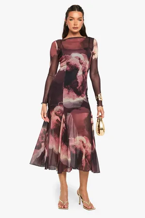 Boohoo Blommig Midaxiklänning I Mesh Med Båthals