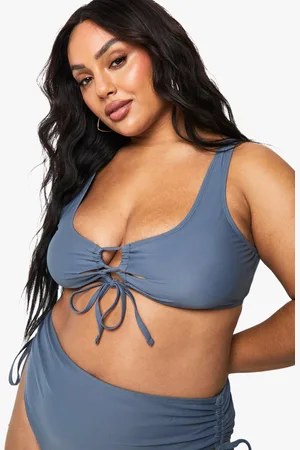 Boohoo Plus Vadderad Bikiniöverdel Med Snörning