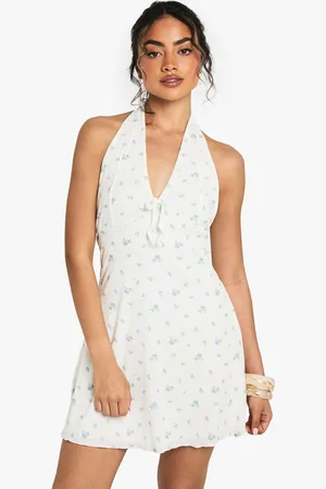 Boohoo Miniklänning I Blommig Spets Med Halterneck