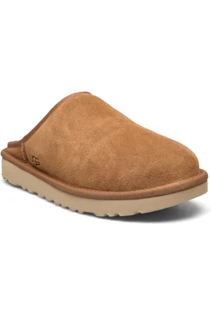 UGG M Classic Slip-On