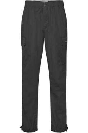 Calvin Klein Essential Regular Cargo Pant