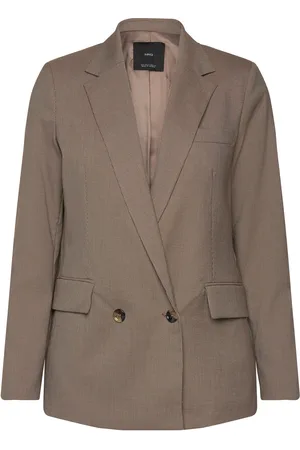 MANGO Front Button Closure