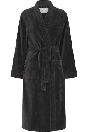 Rosemunde Rwadamo Robe