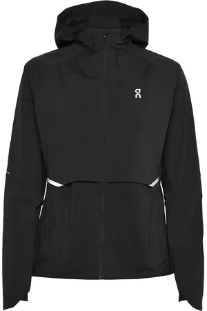 On Running Core Jacket