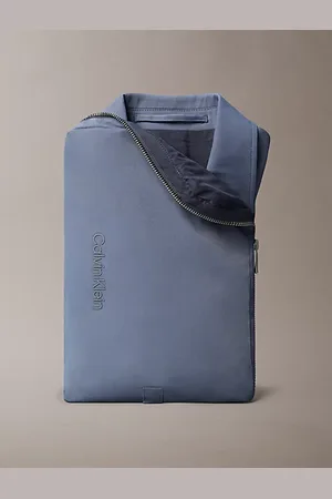 Calvin Klein Slim Tech Travel Blazer