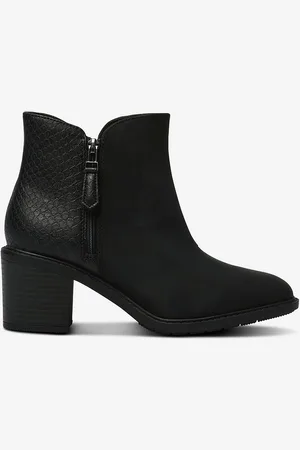 Clarks Boots Scene Zip