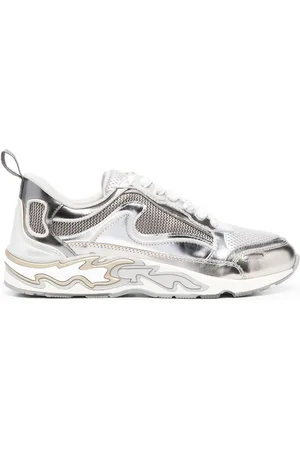 Sandro Sneakers med elddetalj