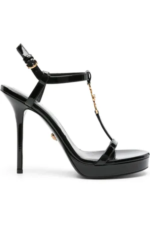 VERSACE Sandaler i lackat läder
