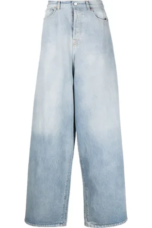 Vetements Destroyed vida jeans med slitning