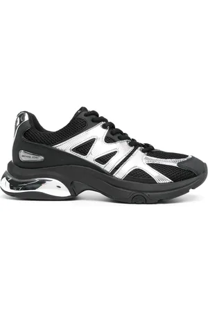 Michael Kors Kit Extreme sneakers med logotyp
