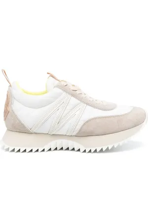 Moncler Sneakers med logotypmärke