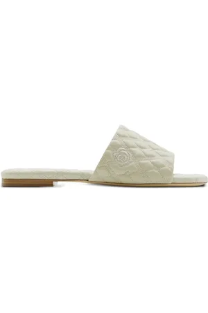 Burberry Quiltade platta sandaler