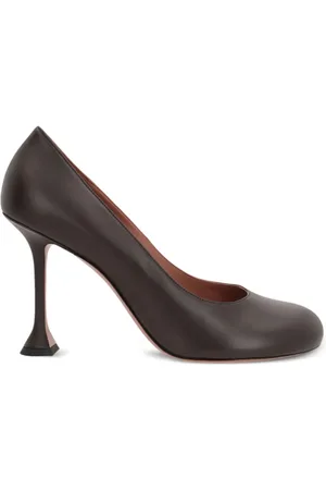 Amina Muaddi Iris pumps med pyramidformad klack 95 mm