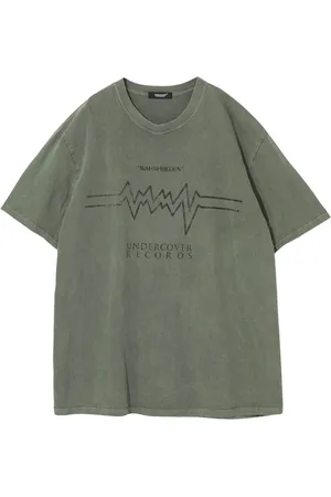UNDERCOVER T