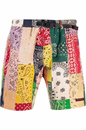 READYMADE Bandanamönstrade shorts med lappdesign