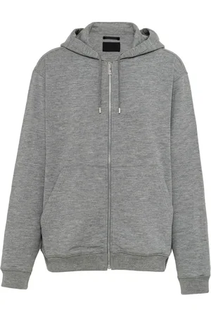 Prada Hoodie med triangelformad logotyp