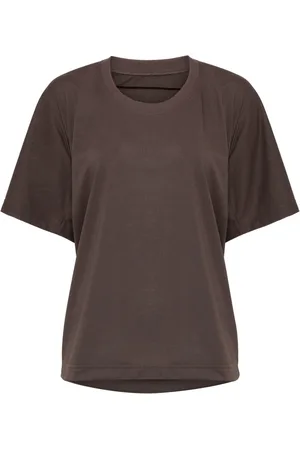 PLEATS PLEASE ISSEY MIYAKE T