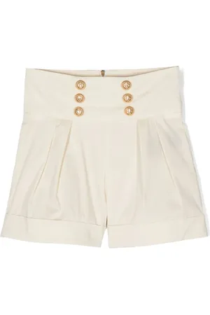 Balmain Plisserade shorts med dekorativ knappdetalj