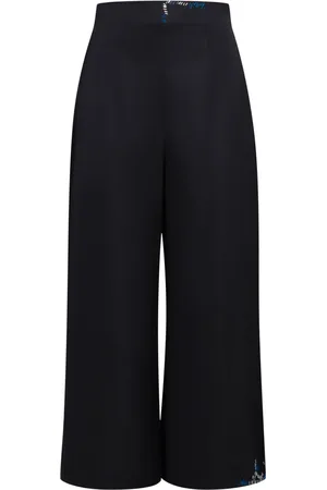 Marni Trekvartsbyxor med dekorativa stygn