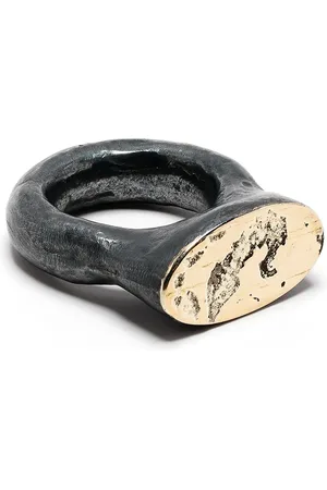 PARTS OF FOUR Roman klackring