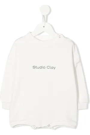 Studio Clay Sparkdräkt med logotyp