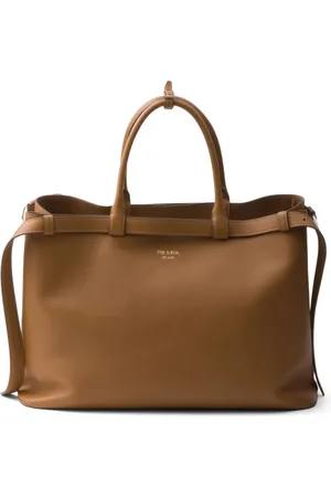 Prada Handväska med dubbelt bälte