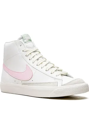Nike Blazer Mid 