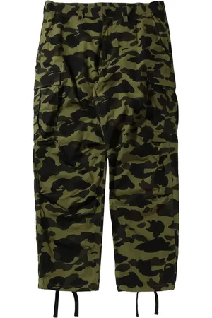 A Bathing Ape Kamouflagemönstrade cargobyxor