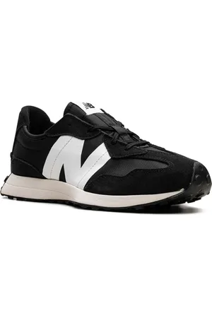 New Balance 327 Black/White låga sneakers