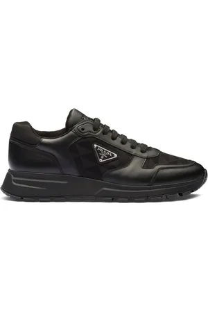 Prada Diamantmönstrade sneakers