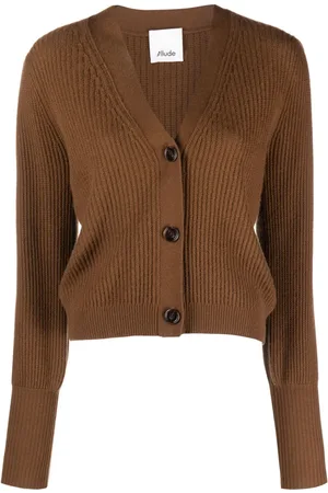 Allude V