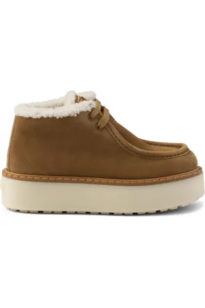 Prada Chukka boots i mocka
