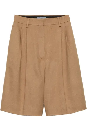Prada Shorts med plisserad detalj